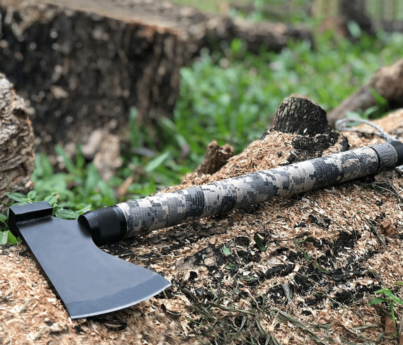 5 Best Survival Axes 2022